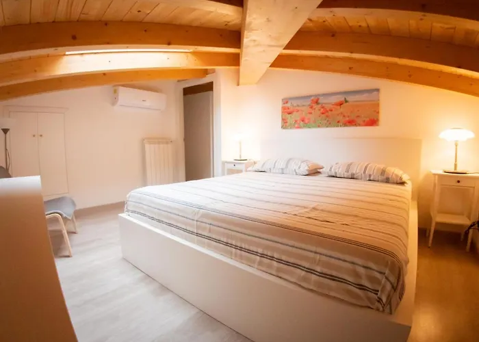 Flats 15 - New Opening *