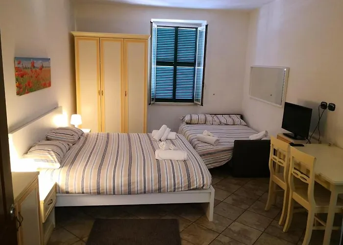 Flats 15 - New Opening
